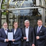 Wiesbaden erteilt Baugenehmigung für Umbau des Hotels Nassauer Hof mit Aufstockung und Glaskuppel