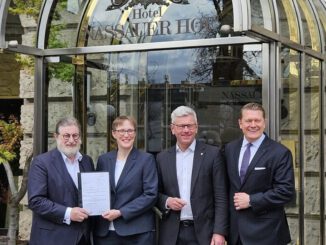 Wiesbaden erteilt Baugenehmigung für Umbau des Hotels Nassauer Hof mit Aufstockung und Glaskuppel